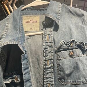 Hollister Men's Blue Denim shirt